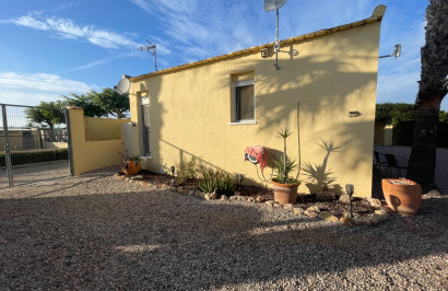 Resale - Finca / Country Property - Elche - Las Bayas