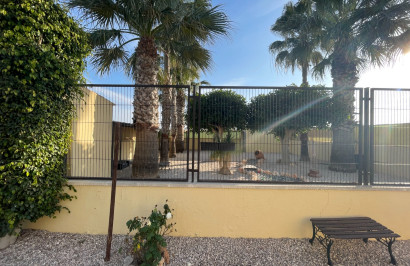 Resale - Finca / Country Property - Elche - Las Bayas