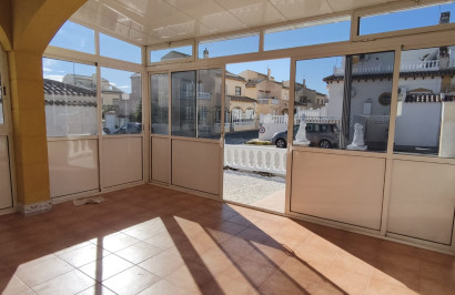 Resale - Apartment / Flat - Orihuela Costa - Punta Prima