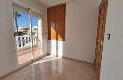 Resale - Apartment / Flat - Orihuela Costa - Punta Prima
