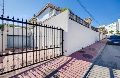 Resale - Detached Villa - Torrevieja - La Mata