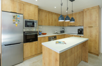 Resale - Town House - Torrevieja