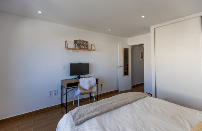 Resale - Town House - Torrevieja