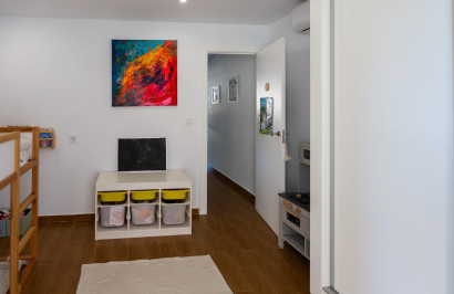 Resale - Town House - Torrevieja