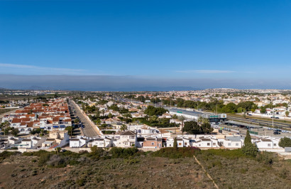 Resale - Detached Villa - Torrevieja - Urbanización San Luis