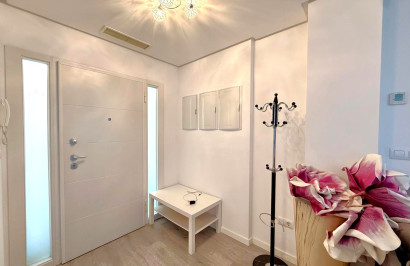 Resale - Apartment / Flat - Villamartín - Los Dolses