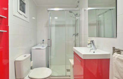 Resale - Apartment / Flat - Torrevieja - La Mata