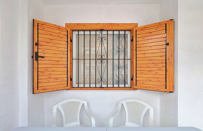 Resale - Apartment / Flat - Torrevieja - La Mata