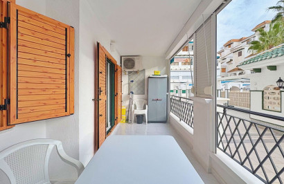 Resale - Apartment / Flat - Torrevieja - La Mata