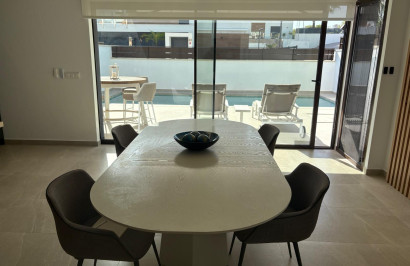 Resale - Semi - Detached Villa - Algorfa - La Finca Golf