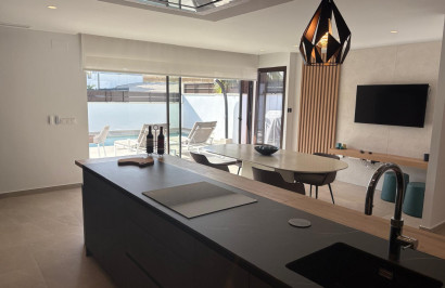 Resale - Semi - Detached Villa - Algorfa - La Finca Golf