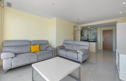 Resale - Apartment / Flat - Torrevieja - Punta Prima