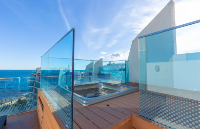 Resale - Apartment / Flat - Torrevieja - Punta Prima