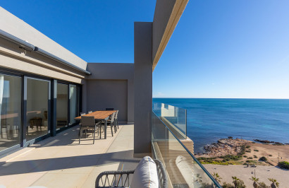 Resale - Apartment / Flat - Torrevieja - Punta Prima