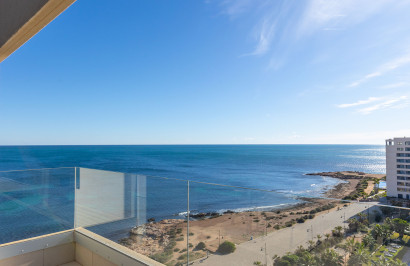 Resale - Apartment / Flat - Torrevieja - Punta Prima