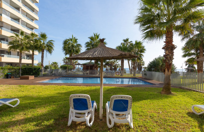 Resale - Apartment / Flat - Torrevieja - Punta Prima
