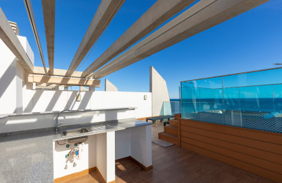 Resale - Apartment / Flat - Torrevieja - Punta Prima