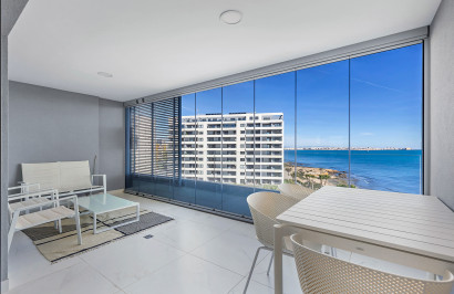 Resale - Apartment / Flat - Torrevieja - Punta Prima