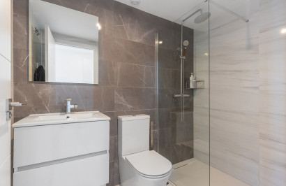 Resale - Apartment / Flat - Torrevieja - Punta Prima