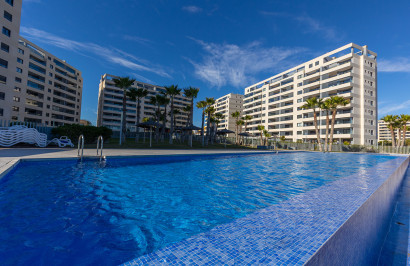 Resale - Apartment / Flat - Torrevieja - Punta Prima