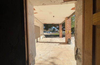 Reventa - Finca / Propiedad de Campo - Elche