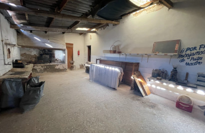 Reventa - Finca / Propiedad de Campo - Elche