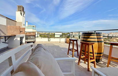 Resale - Apartment / Flat - Orihuela Costa - Campoamor