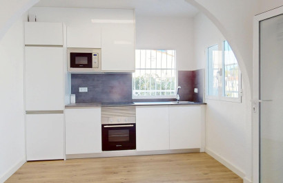 Resale - Apartment / Flat - San Miguel de Salinas - BLUE LAGOON