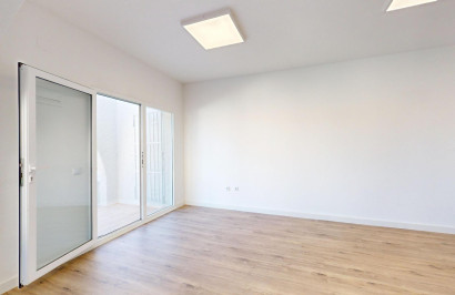 Resale - Apartment / Flat - San Miguel de Salinas - BLUE LAGOON