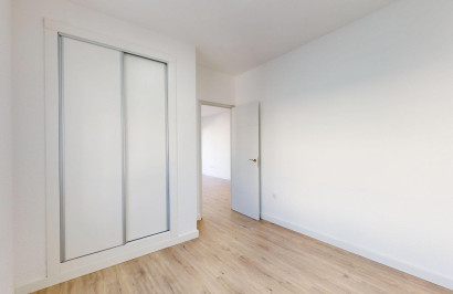 Resale - Apartment / Flat - San Miguel de Salinas - BLUE LAGOON