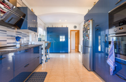 Resale - Finca / Country Property - La Zarza