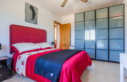 Resale - Finca / Country Property - La Zarza