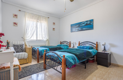 Resale - Finca / Country Property - La Zarza