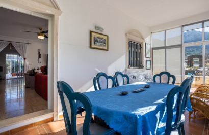 Resale - Finca / Country Property - La Zarza