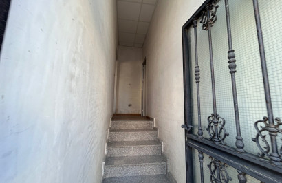 Reventa - Unidad Comercial - Jacarilla