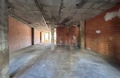 Reventa - Unidad Comercial - Jacarilla