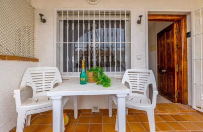 Resale - Apartment / Flat - Orihuela Costa - Aguamarina