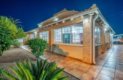 Resale - Detached Villa - Torrevieja - El chaparral