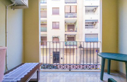 Resale - Apartment / Flat - Torrevieja - Acequion