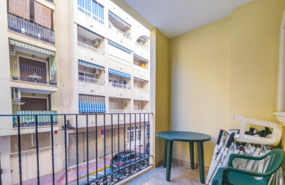Resale - Apartment / Flat - Torrevieja - Acequion