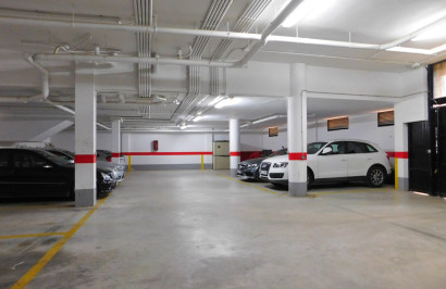 Resale - Apartment / Flat - Torremendo