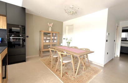 Resale - Apartment / Flat - Pilar de la Horadada - Costa Blanca Sur