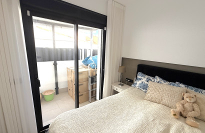 Resale - Apartment / Flat - Pilar de la Horadada - Costa Blanca Sur