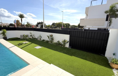 Resale - Apartment / Flat - Pilar de la Horadada - Costa Blanca Sur