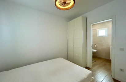 Resale - Apartment / Flat - San Miguel de Salinas - Las filipinas