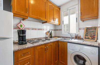 Reventa - Apartamento / Piso - Torrevieja - Centro