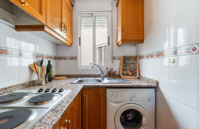 Reventa - Apartamento / Piso - Torrevieja - Centro