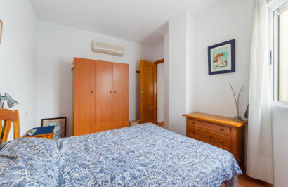 Reventa - Apartamento / Piso - Torrevieja - Centro