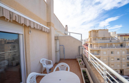 Reventa - Apartamento / Piso - Torrevieja - Centro