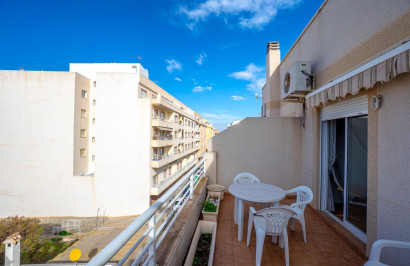 Reventa - Apartamento / Piso - Torrevieja - Centro